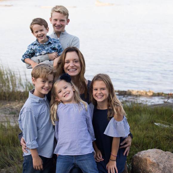 Meet your Posher, Cindy - Picture 1 of 1